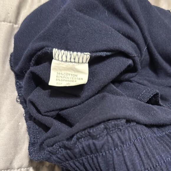 Chic Dark Blue Sleeveless Jumpsuit with Keyhole Detail - Picture 5 of 5